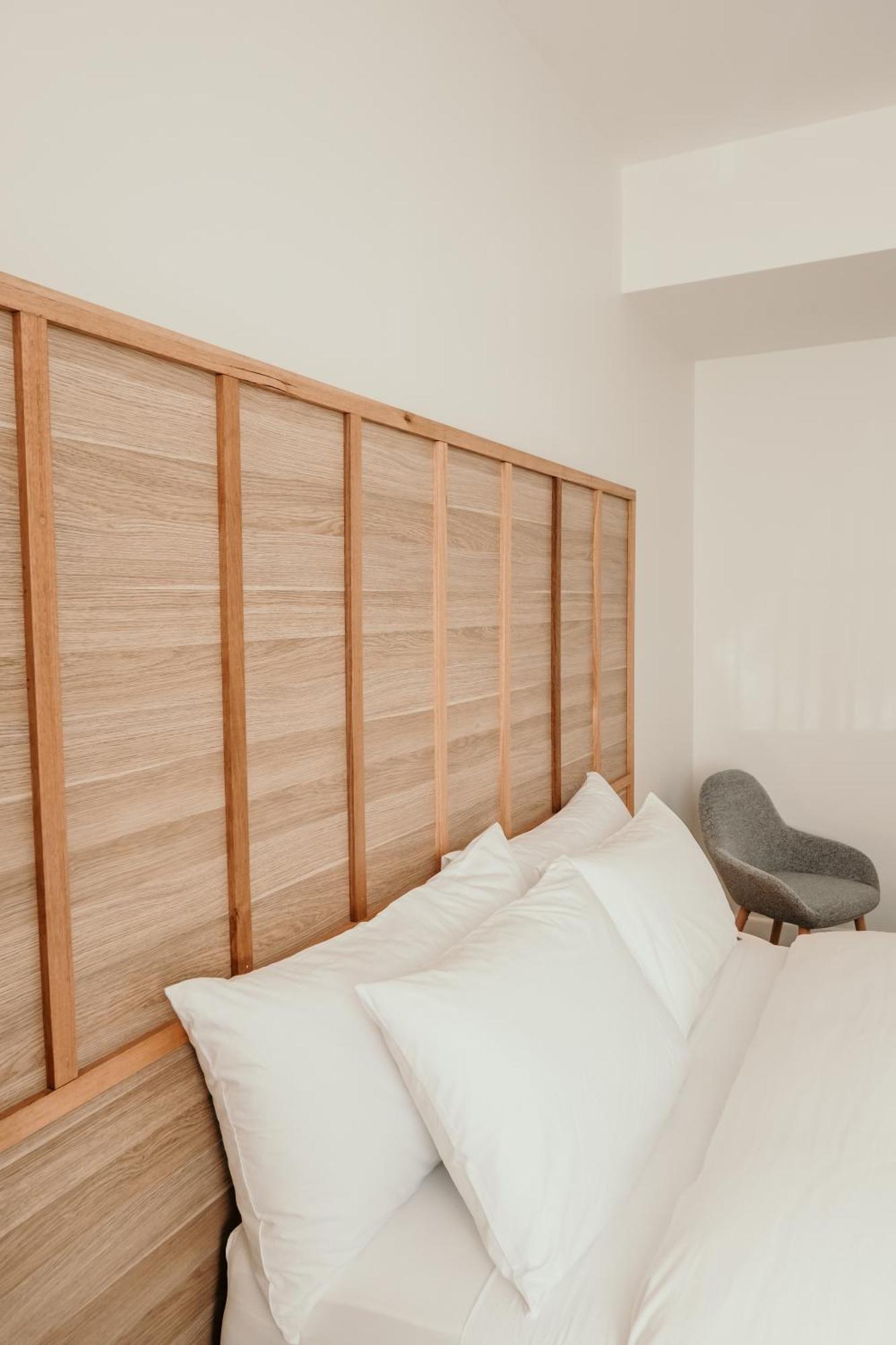 The Oak & Anchor Hotel Port Fairy Ngoại thất bức ảnh A headboard
